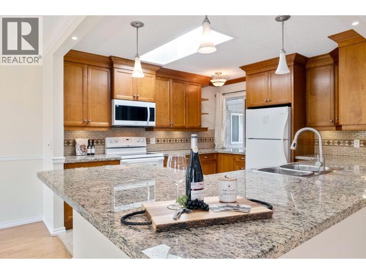 3370 Casorso Road 21 — photo 1
