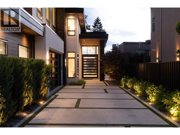 Property Photo: 2764 Abbott Street BC V1Y 1G4