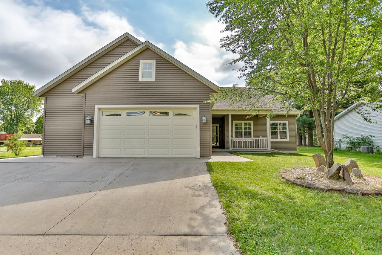 Property Photo:  1615 Gemini Place  WI 54401 