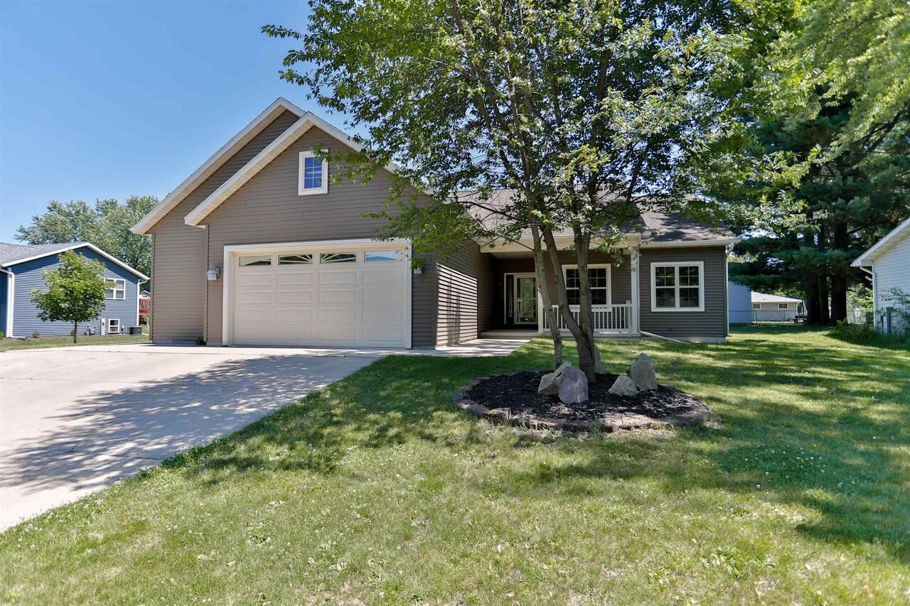 Property Photo:  1615 Gemini Place  WI 54401 