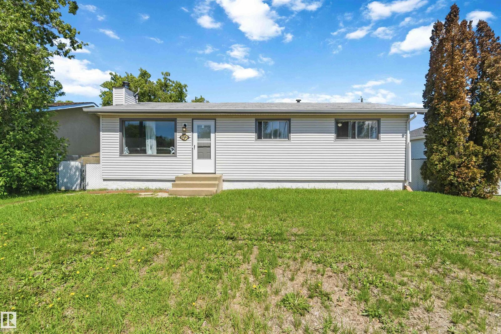 Property Photo:  4608 48 Avenue  AB T0A 2W0 