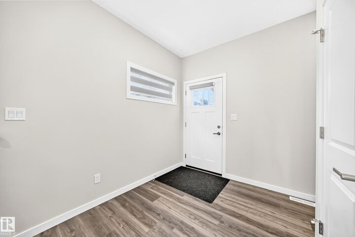 Property Photo: 2163 Muckleplum Crescent SW AB T6X 3G9
