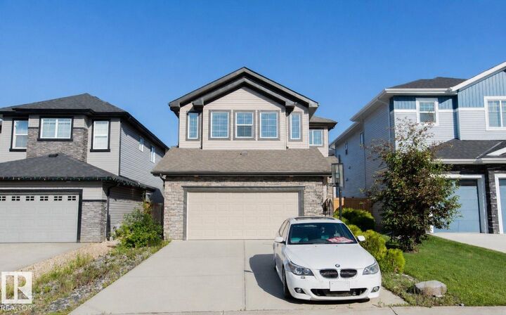 Property Photo: 8 Meadowlink Common AB T7X 0W1