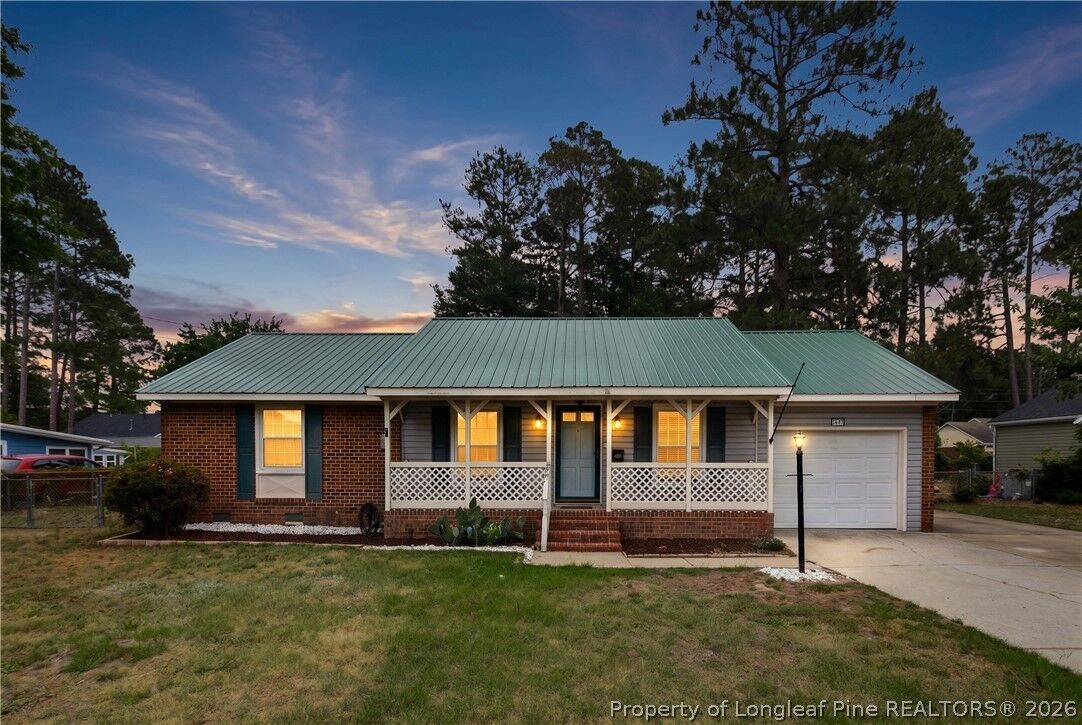 Property Photo:  547 Farmview Drive  NC 28311 
