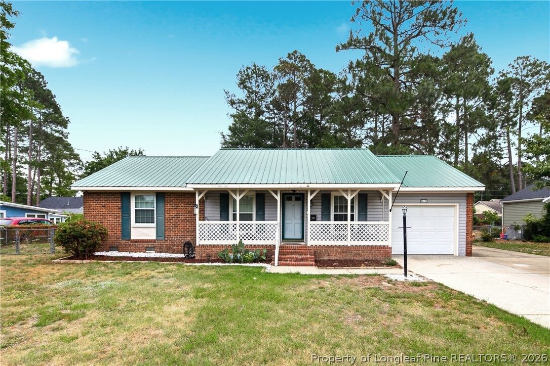 Property Photo: 547 Farmview Drive NC 28311