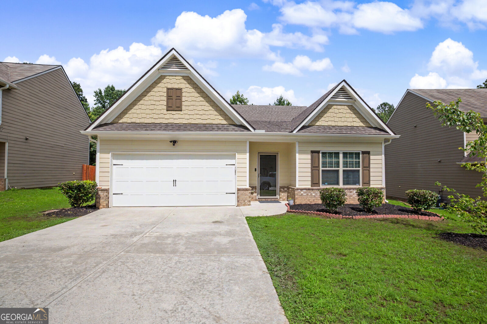 Property Photo:  6526 Saint Mark Way  GA 30213 