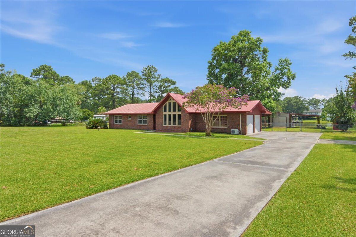 Property Photo:  97 Burgess Circle  GA 31523 