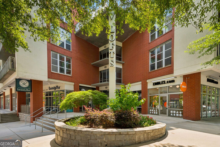 Property Photo: 245 N Highland Avenue NE 321 GA 30307