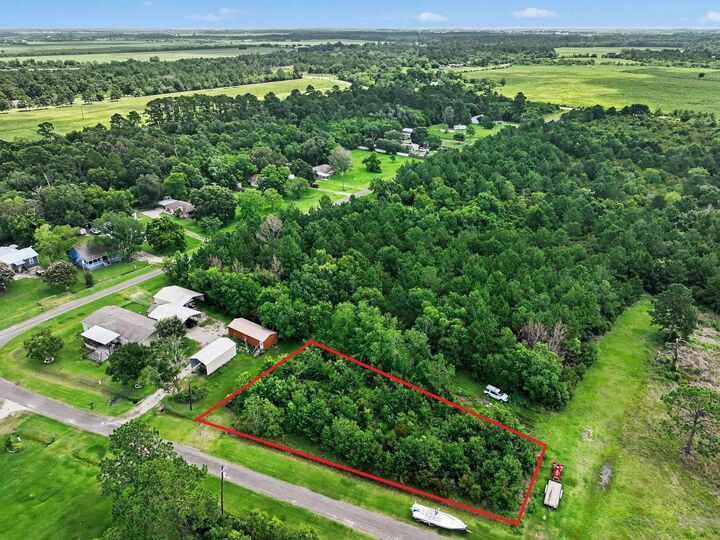 Property Photo:  1750 W Bayshore  TX 77514 
