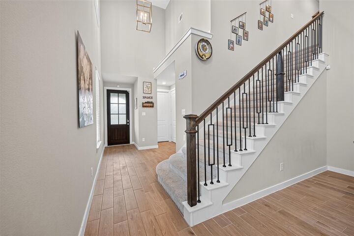 Property Photo:  866 Sendero Trail  TX 77304 