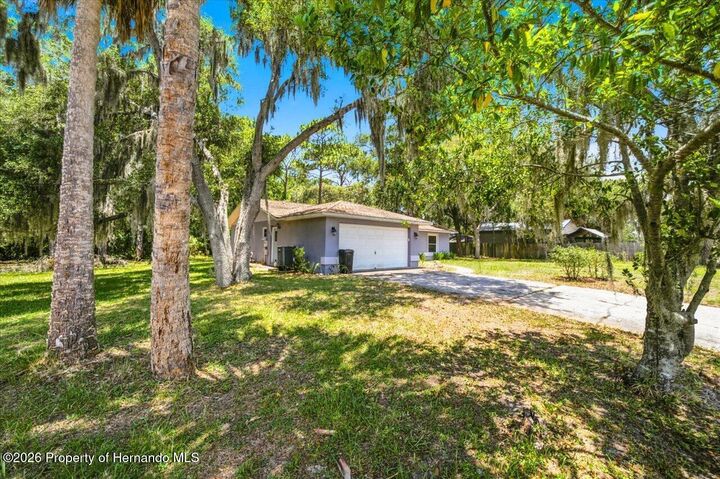 Property Photo: 460 N Michaelmas Terrace FL 34429