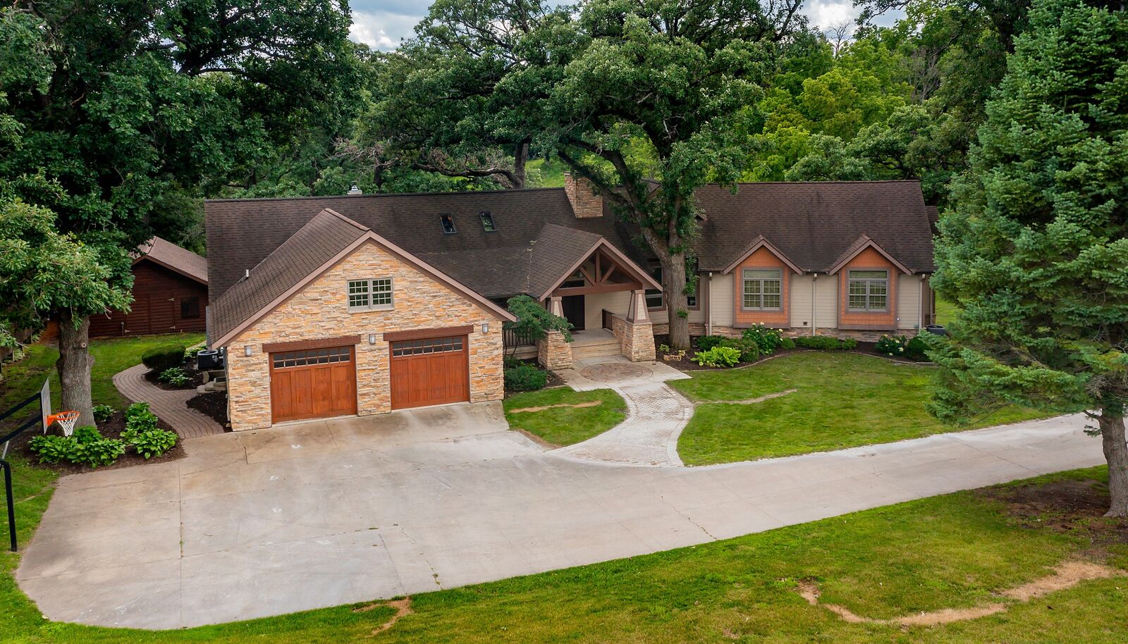 Property Photo:  27740 Timber Road  IA 50134 