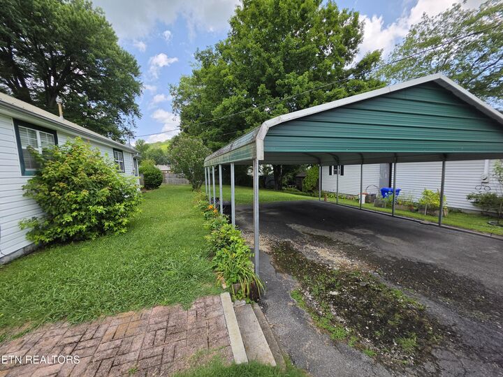 Property Photo:  115 Flanders Ave  TN 37748 