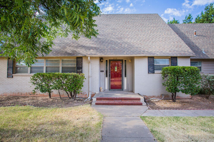 Property Photo:  3113 32nd Street  TX 79410 