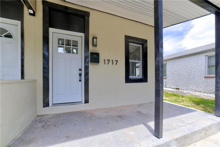 Property Photo:  1717 Willow Street  PA 19401 