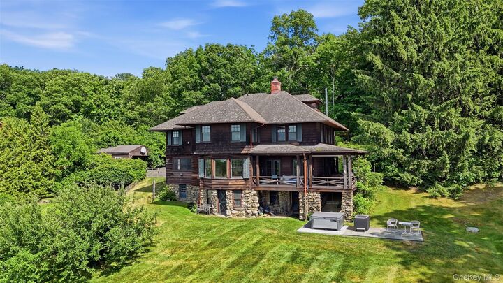 Property Photo:  37 Ridge Road  NY 12518 