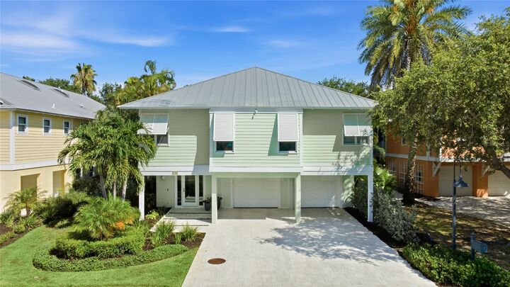 Property Photo:  392 Firehouse Lane  FL 34228 