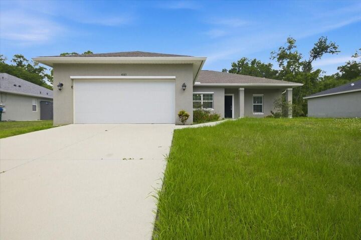 Property Photo: 4165 Twinbush Terrace FL 34286