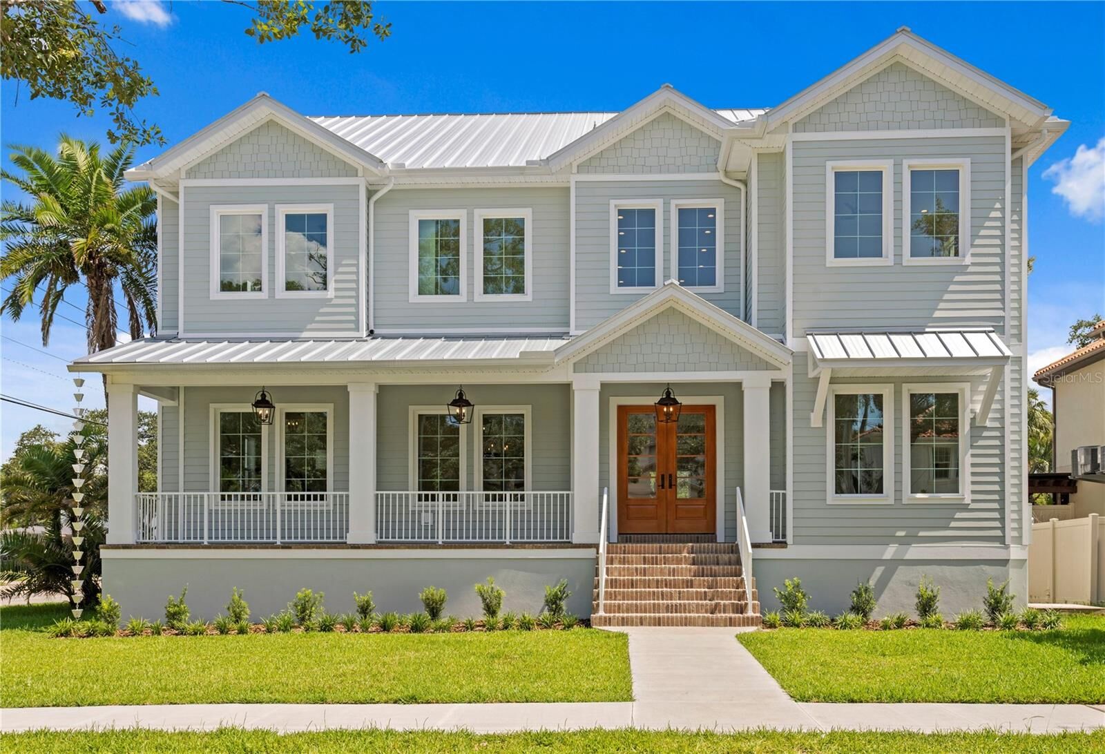 Property Photo:  4311 W Sevilla Street  FL 33629 