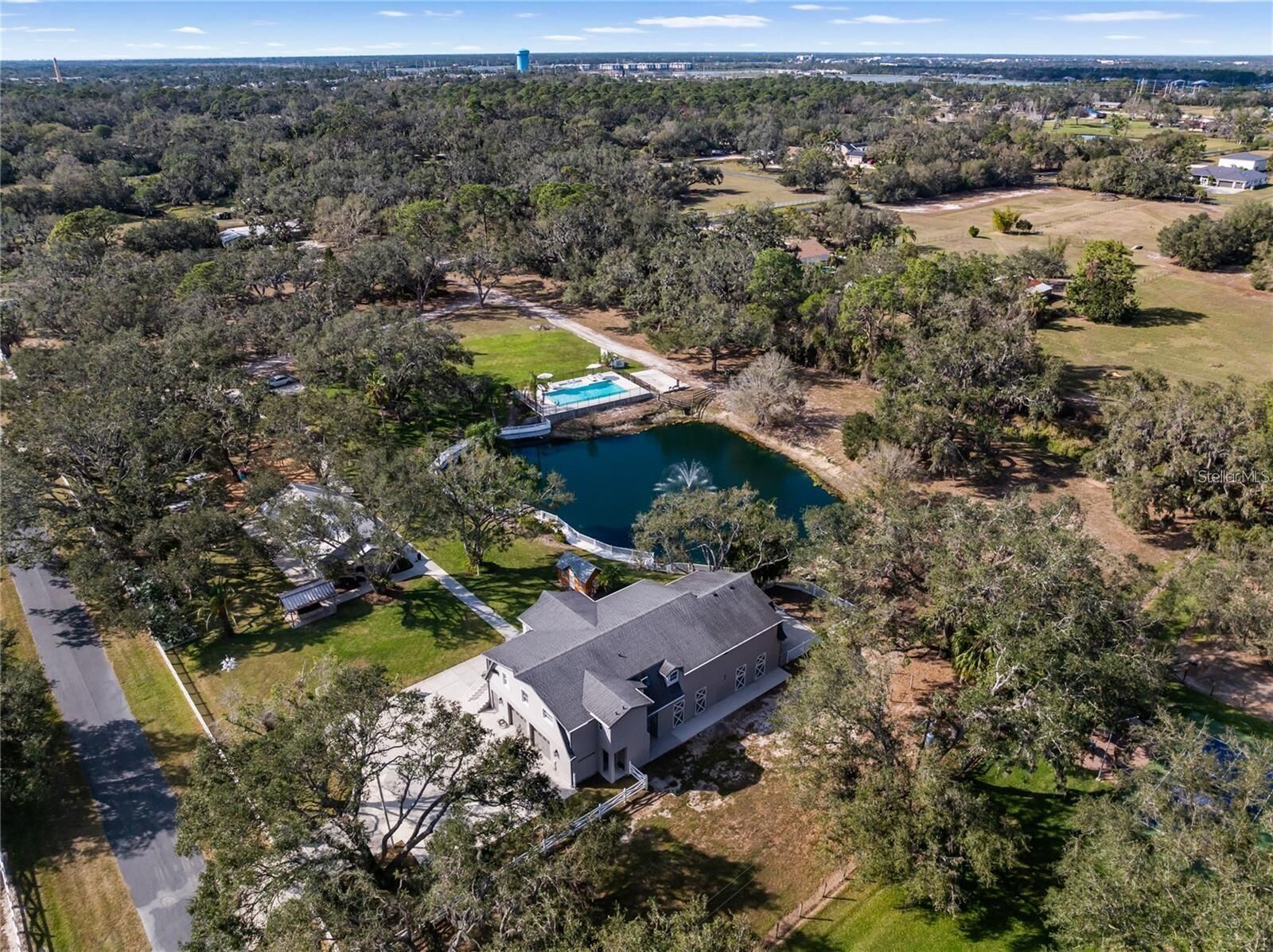 Property Photo: 1228 Wagon Wheel Drive FL 34240