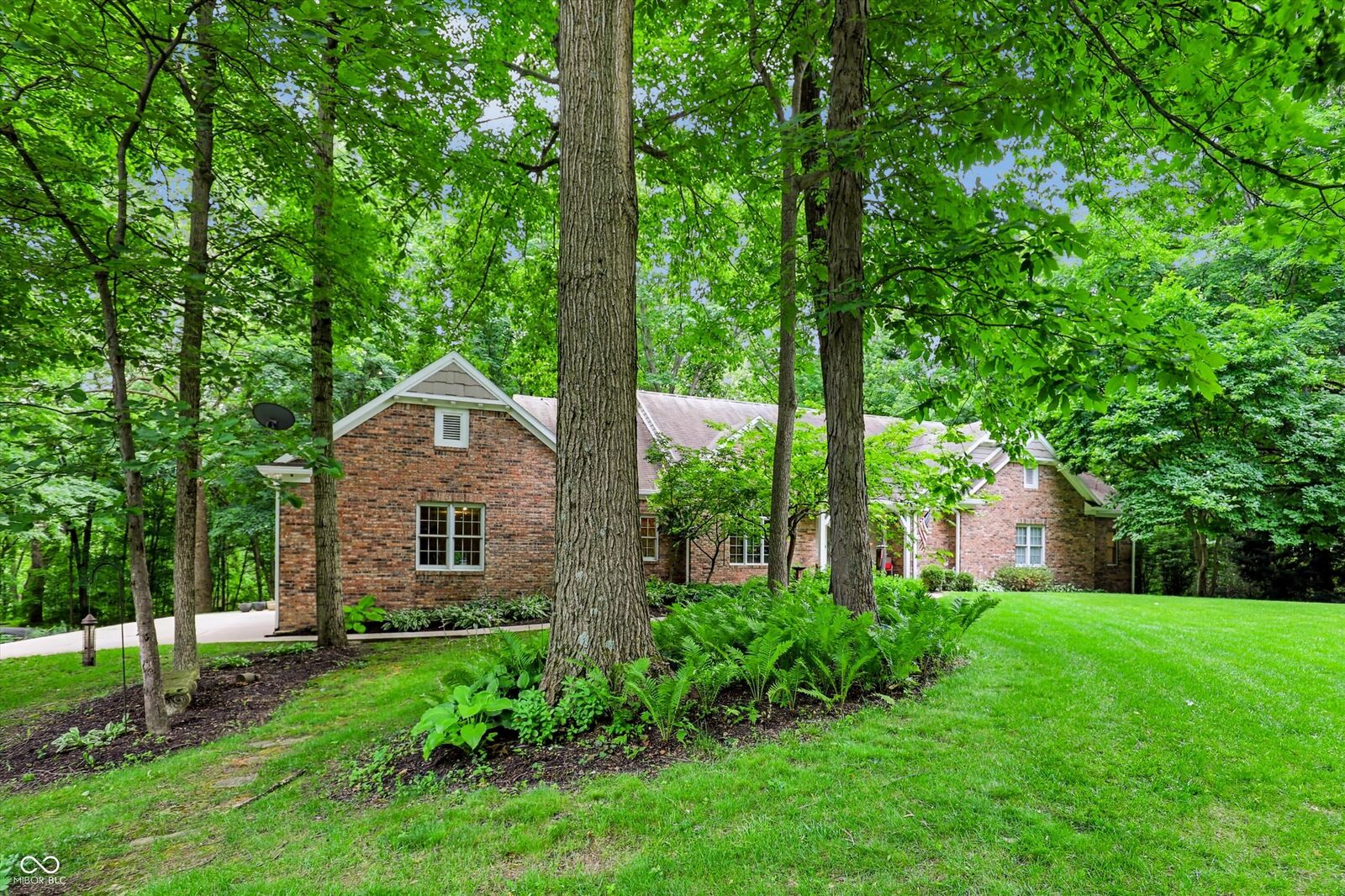 Property Photo:  11845 Deer Walk Drive  IN 46034 