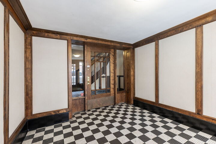 Property Photo:  1419 E 58th Street 3W  IL 60637 