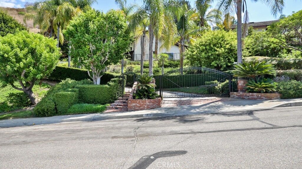 Property Photo:  640 S Aberdeen  CA 92807 