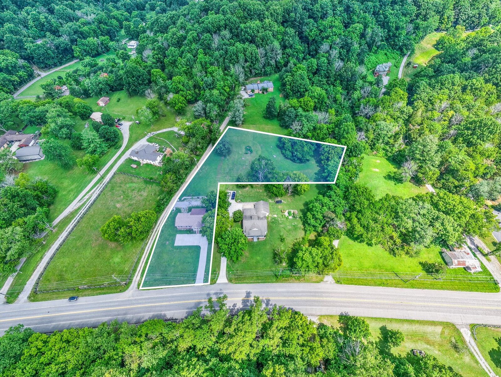 Property Photo:  4218 Long Hollow Pike  TN 37072 