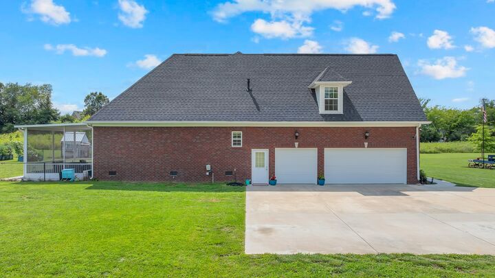 Property Photo:  1469 Ledford Mill Rd  TN 37388 