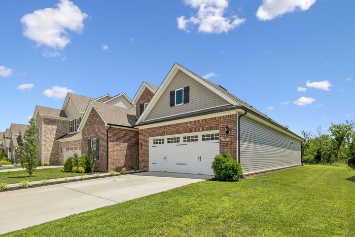 Property Photo:  2073 Creekland View Blvd  TN 37207 