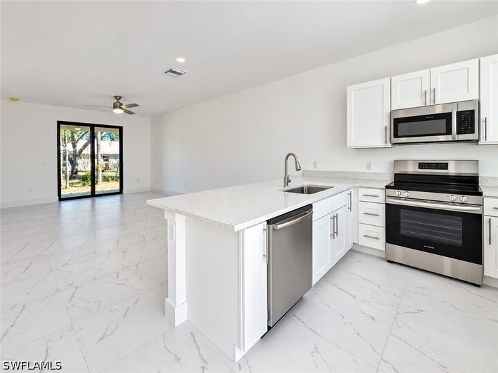Property Photo: 4812/4814 30th Street SW FL 33973