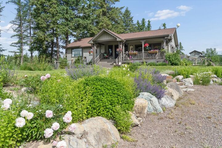 Property Photo:  107 Old Ranch Road  MT 59937 