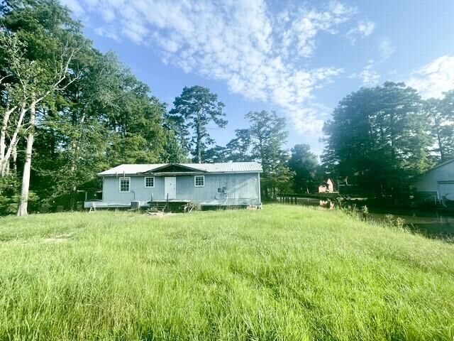 Property Photo: 20194 Lacox Lane LA 70462