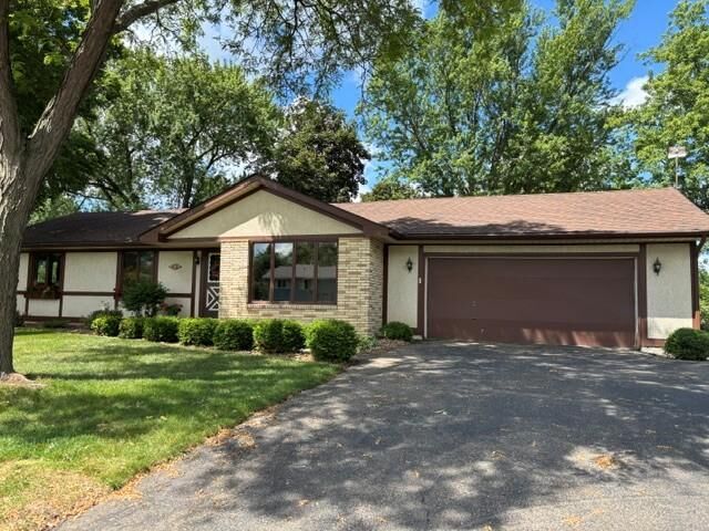 Property Photo:  8133 Xenia Avenue N  MN 55443 