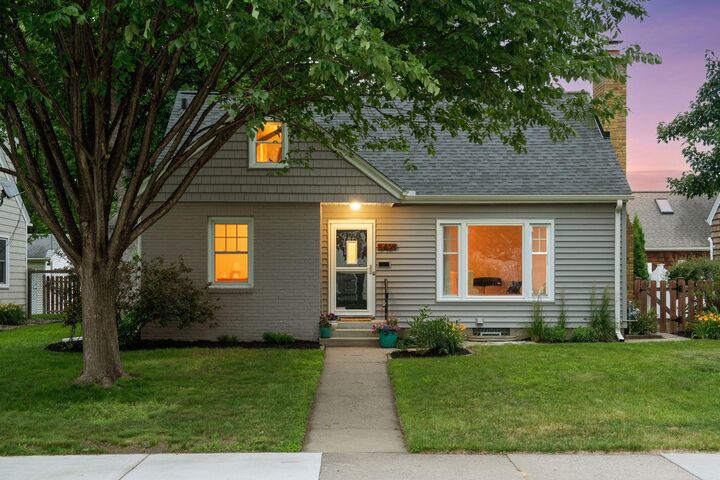 Property Photo: 5429 Knox Avenue S MN 55419