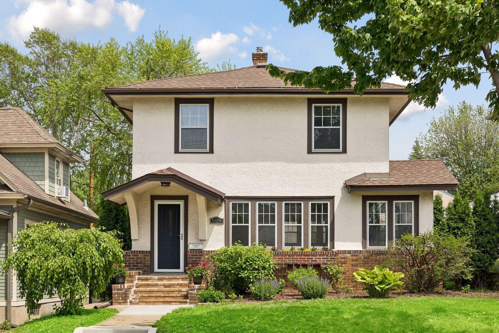 Property Photo:  1819 19th Avenue NE  MN 55418 