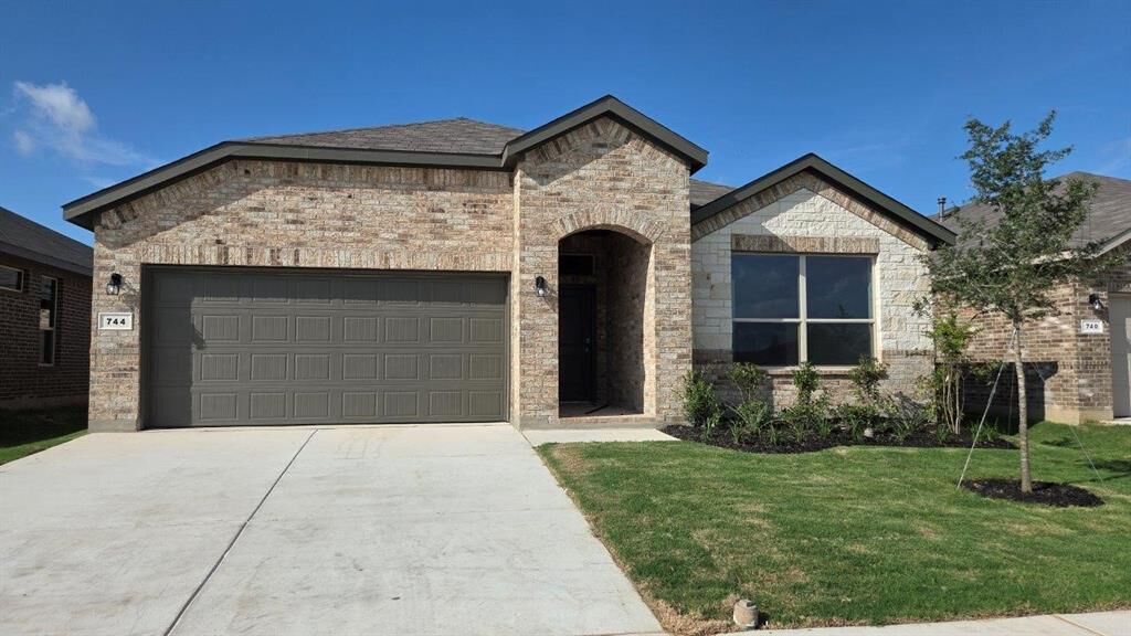 Property Photo:  744 Rubicon Road  TX 76247 