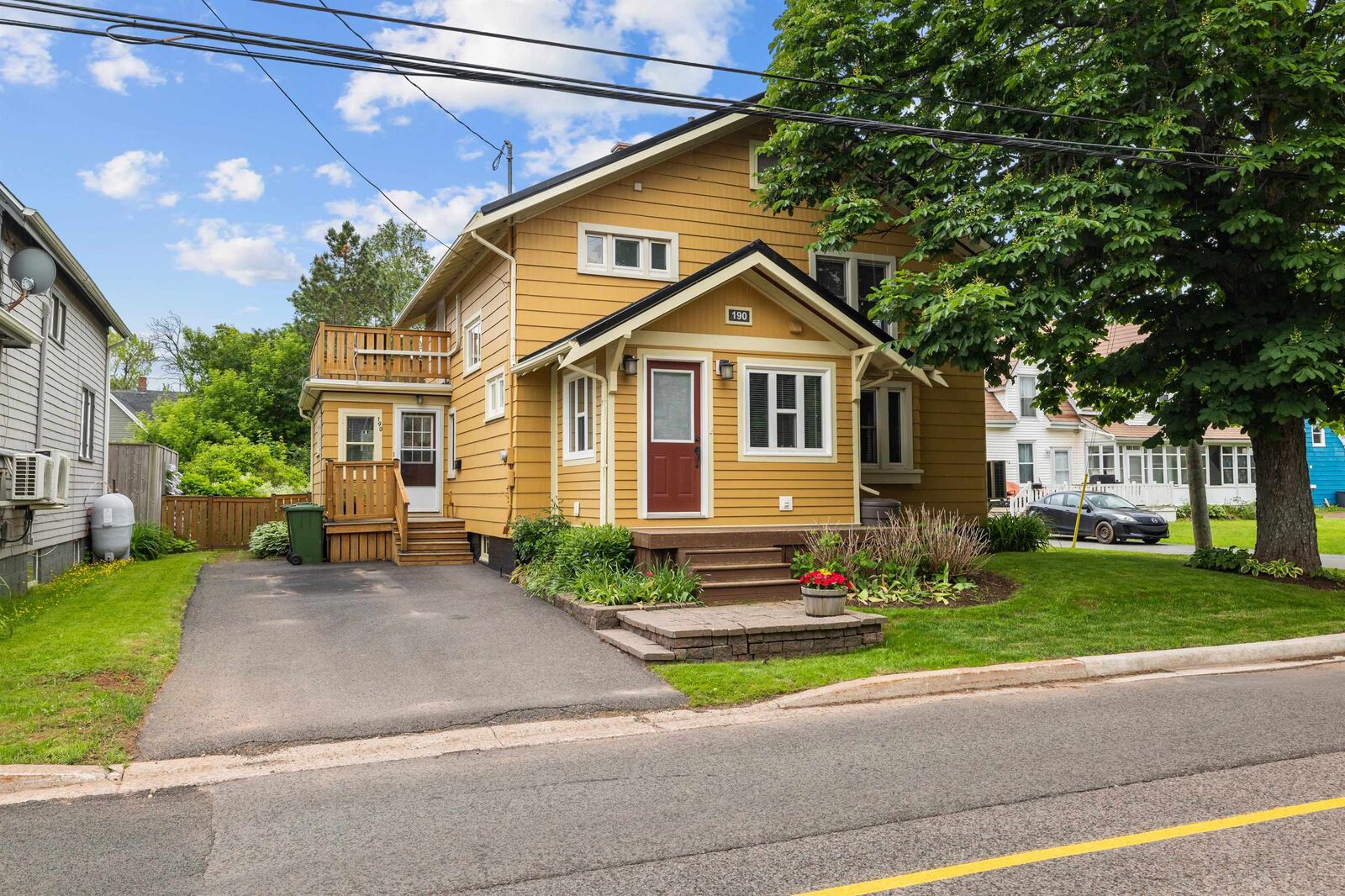Property Photo:  190 Harvard Street  PE C1N 1R6 
