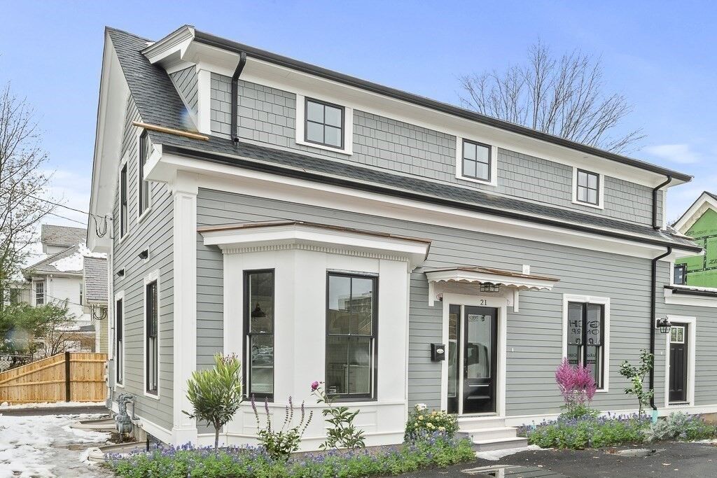 Property Photo:  21 Pearl Street 21  MA 02458 