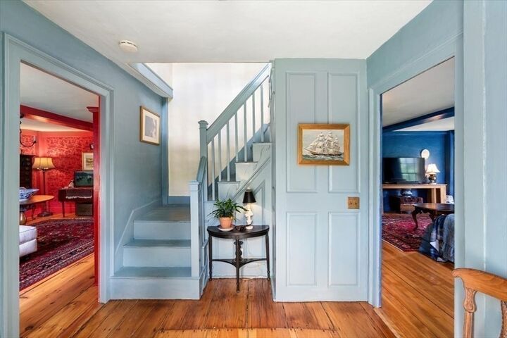 Property Photo:  2 Elm St  MA 01921 