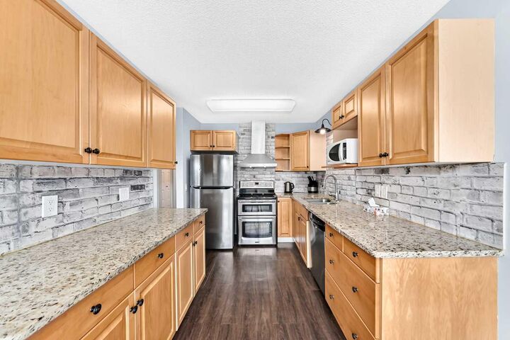 Property Photo:  500 Allen Street SE 515  AB T4B 1J5 