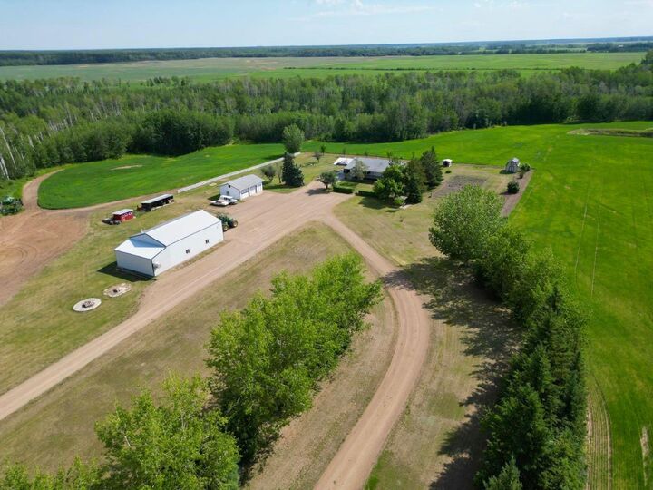 Property Photo: 104413 Rge Rd 182 AB T0H 2H0
