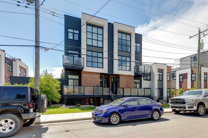 1709 35 Avenue SW 11 — photo 1