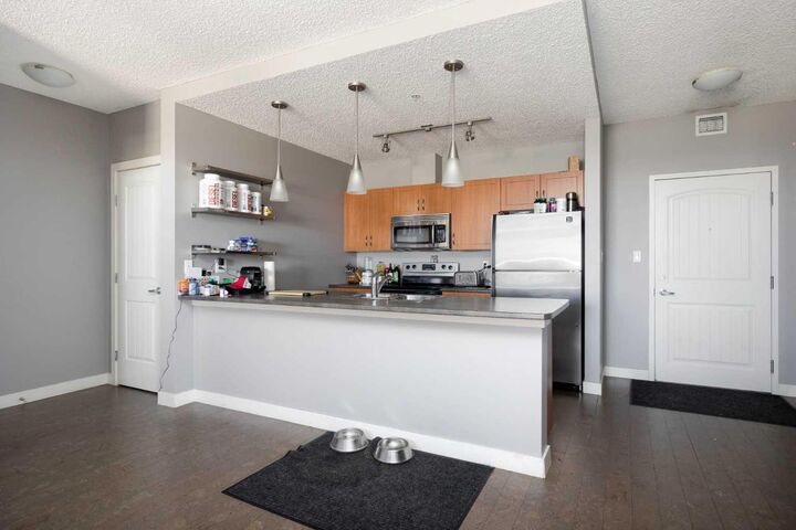Property Photo:  136C Sandpiper Road 606  AB T9K 0J7 