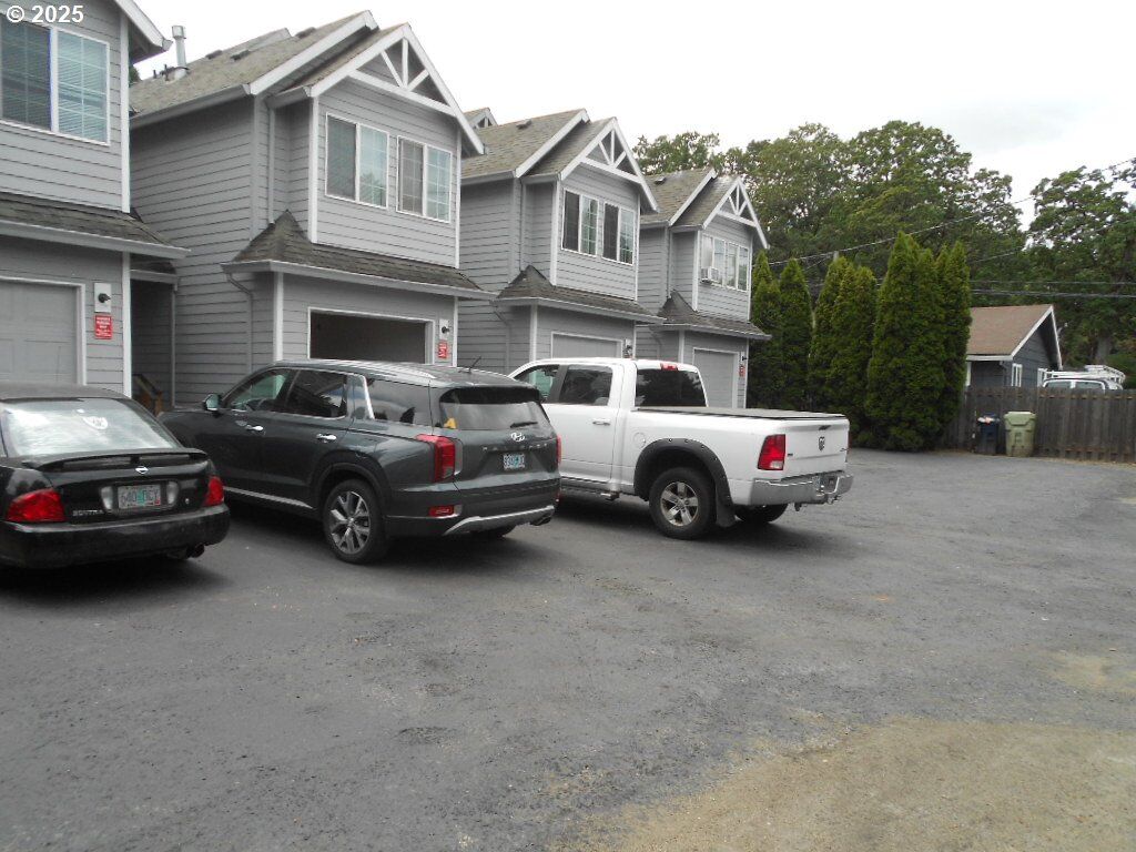 Property Photo: 18440 SW Johnson St OR 97003