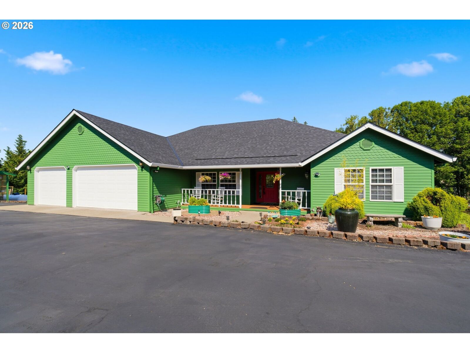 Property Photo:  10920 Martin Ln NE  OR 97002 