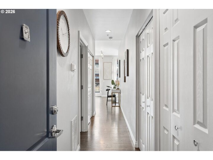Property Photo:  618 NW 12th Ave 217  OR 97209 