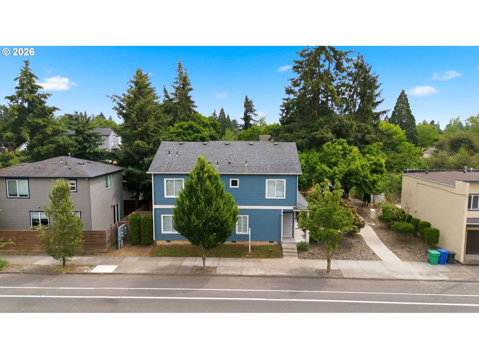 Property Photo: 6136 SE Duke St OR 97206