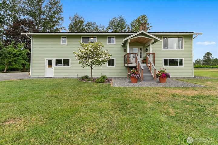 Property Photo:  8360  Valley View Road  WA 98240 