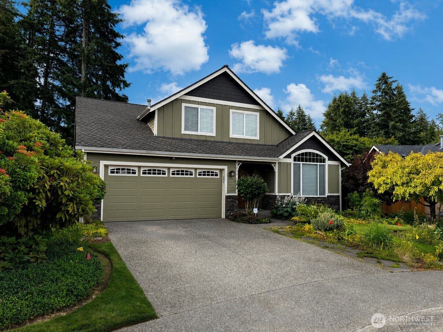 Property Photo:  23411 SE 242nd St  WA 98038 